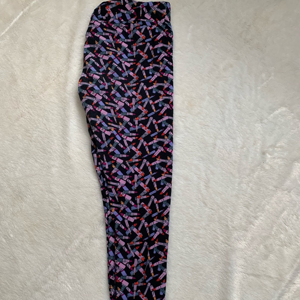 LulaRoe Tall & Curvy  leggings